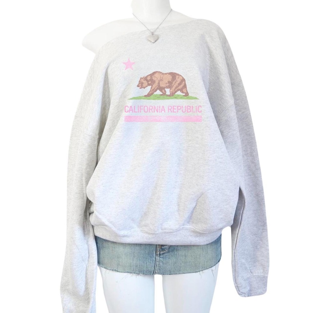 Y2K California Republic Bear Graphic Grey Sweatshirt